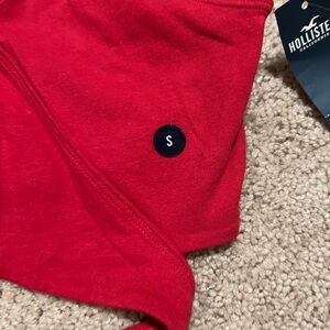 Hollister Scarlet Tank